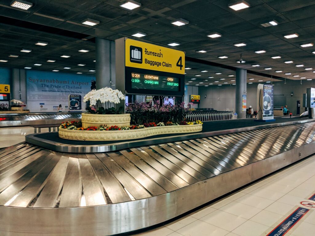How to Find Lost Baggage: Tracking Tools That Work